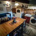 Apartamento Main Road Seven *