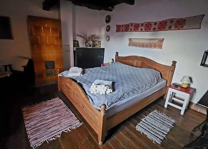 Apartment Main Road Seven *
